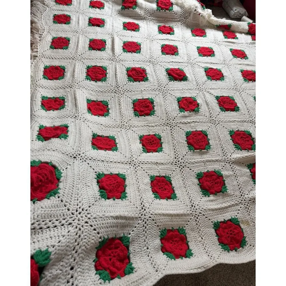 Vintage Handmade Crochet Afghan Blanket Red Roses Flower Throw XL 90in X 80in